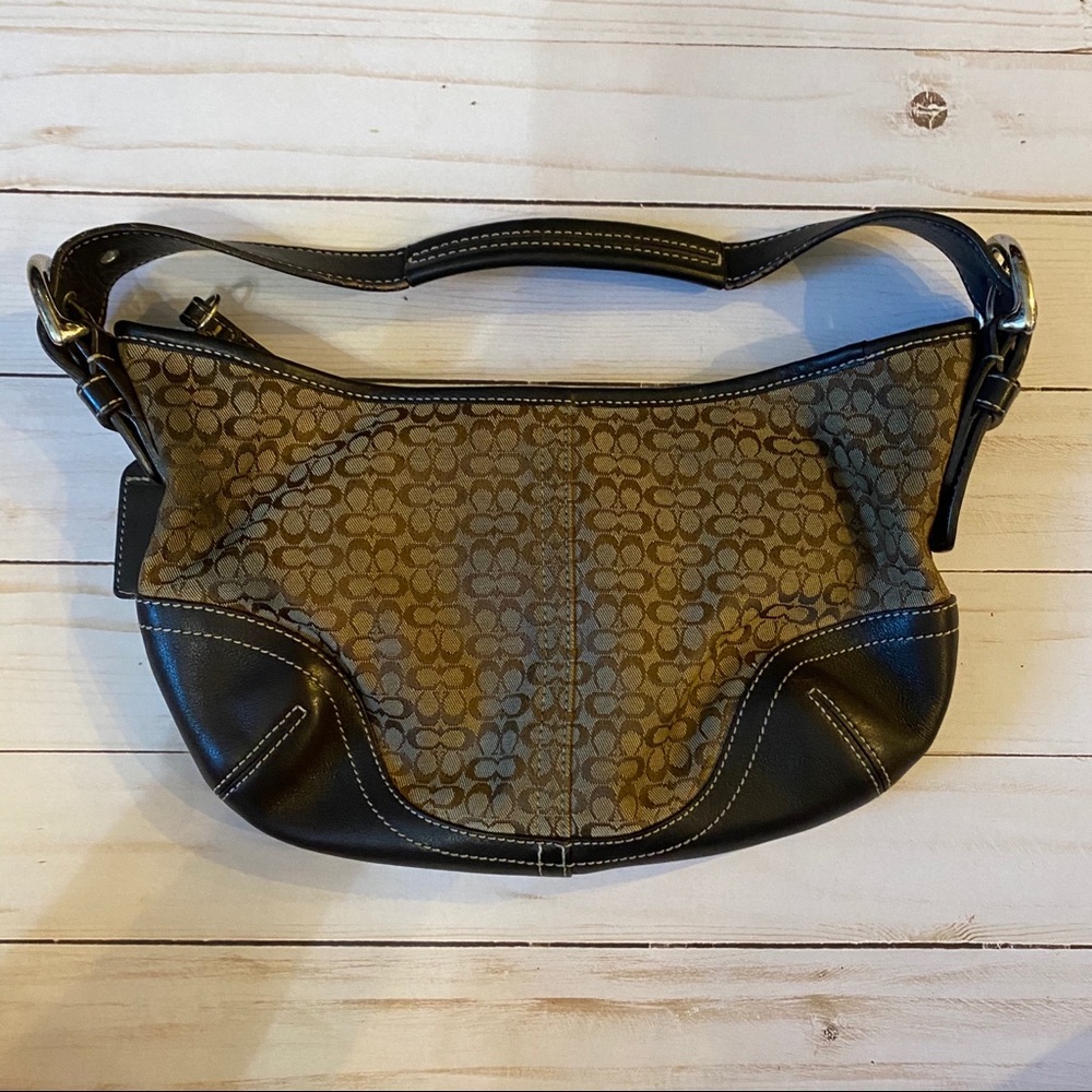 Coach Shoulder Bag (BROWN)